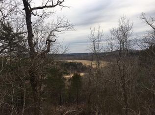 500 Rim Rock Rd, Taneyville, MO 65759