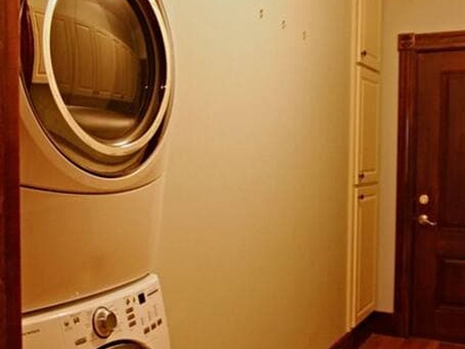Laundry Room Cabinet