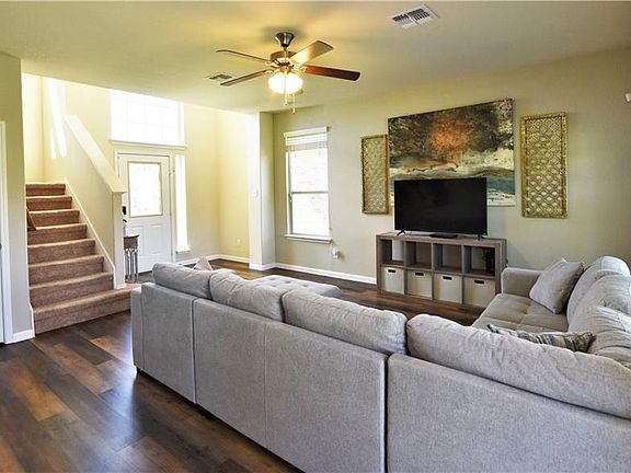 4th image of 6805 Cool Creek Dr