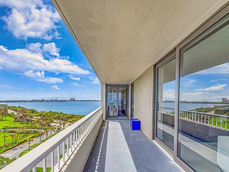 5550 N Ocean Dr #8A — Photo 8