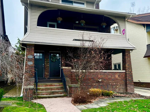 2206 Lincoln Ave, Lakewood, OH 44107