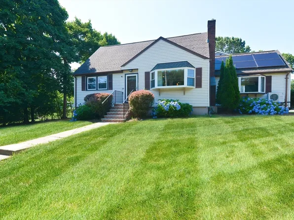 22 Winmere Ave, Burlington, MA 01803