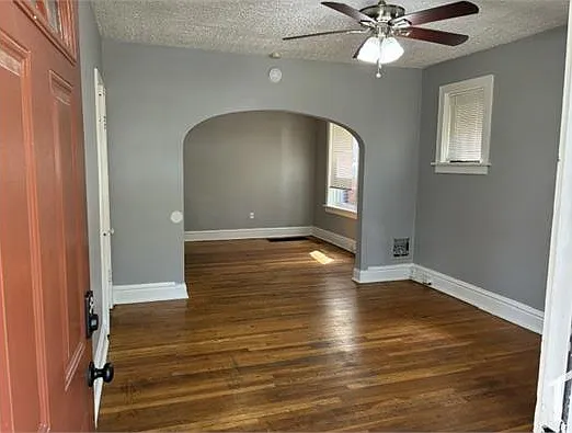 1 bed, 850 sqft, $675 — Photo 2