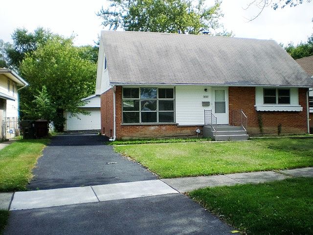 1st image of 16707 Butterfield Dr