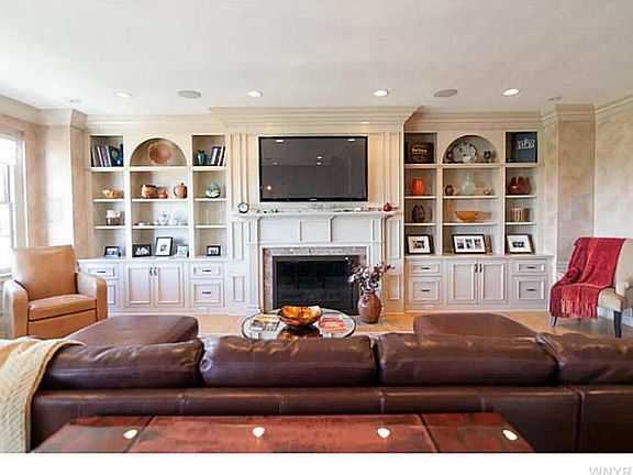 5th image of 33 Gates Cir #10C