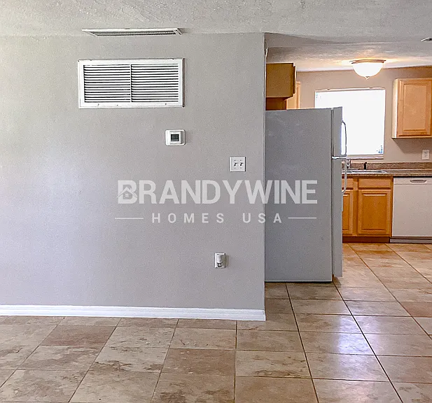 7317 Oak Crest Dr — Photo 8