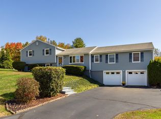 1 Toftree Ln, Dover, NH 03820