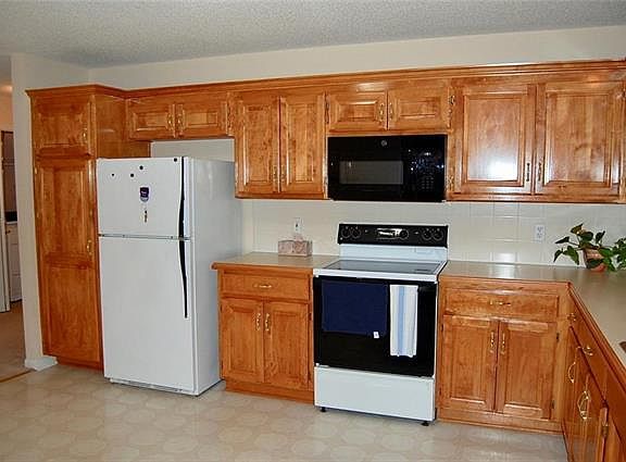 4th image of 2918 Garland St