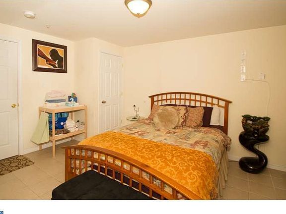3rd image of 2020 N Woodstock St