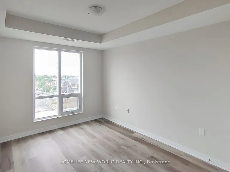 2750 King St E #301 — Photo 18