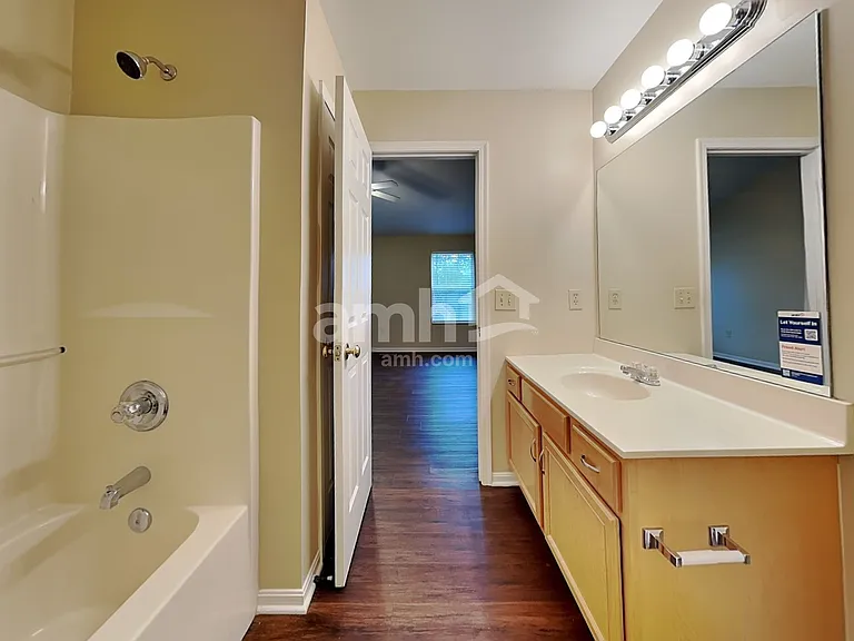 6443 Lantern Way — Photo 9
