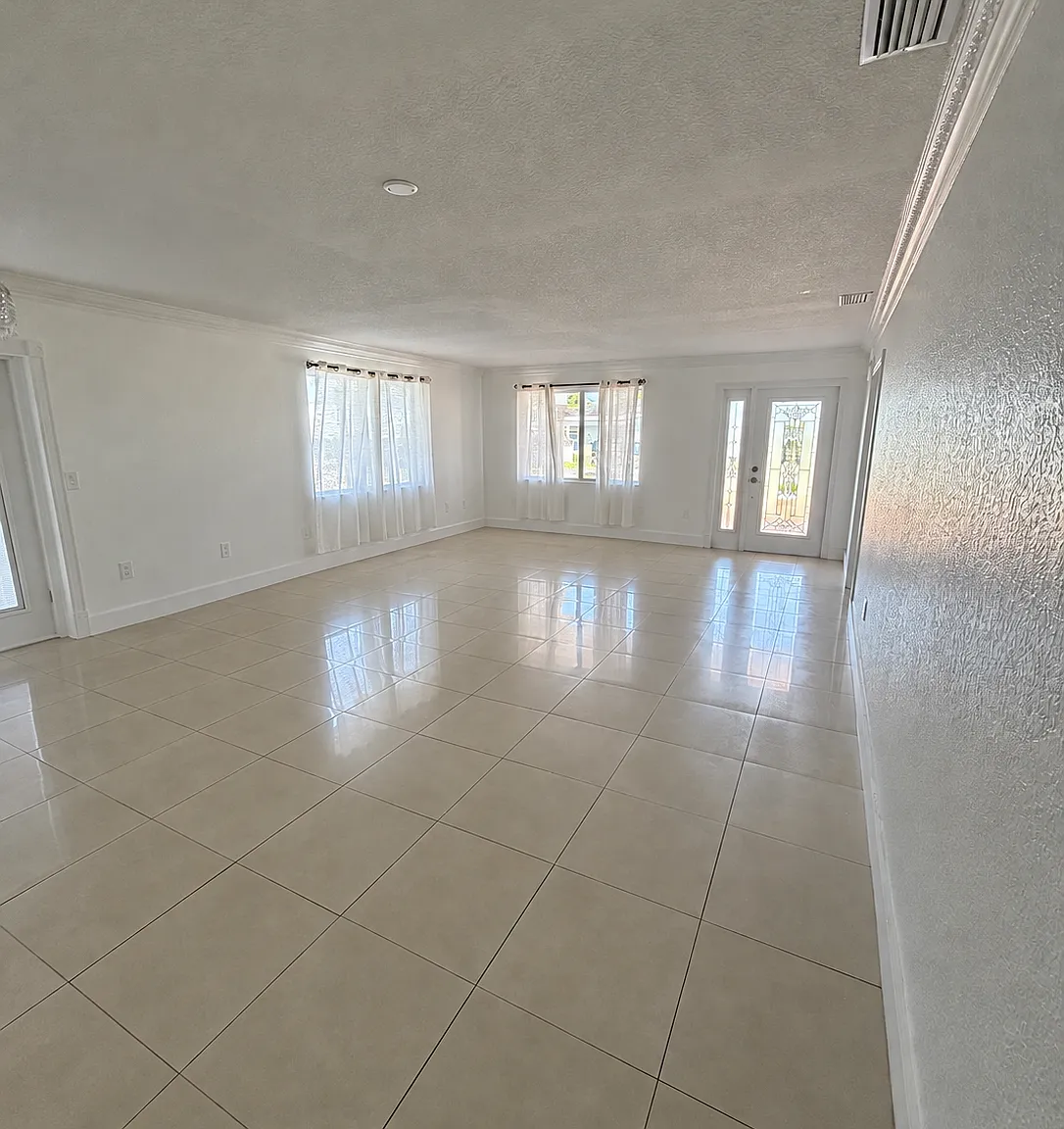 3 bed, 1900 sqft, $3,250 — Photo 4