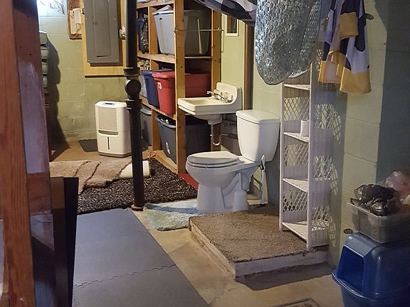 basement .5 bath