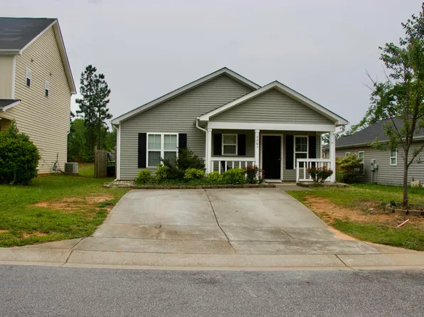 764 Grove Creek Ln, Raleigh, NC 27610