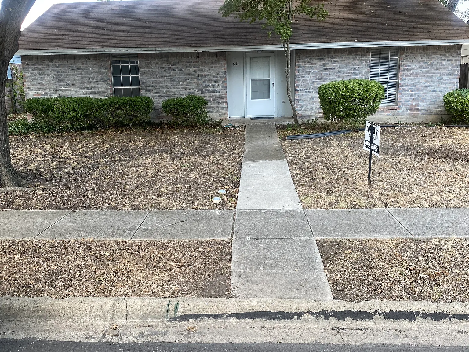3 bed, 1146 sqft, $1,895 — Photo 1