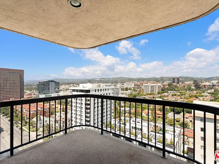 10750 Wilshire Blvd #1501 — Photo 15