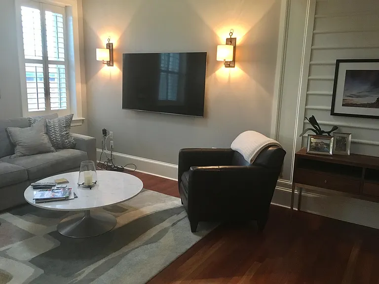 1324 Euclid St NW #408 — Photo 2
