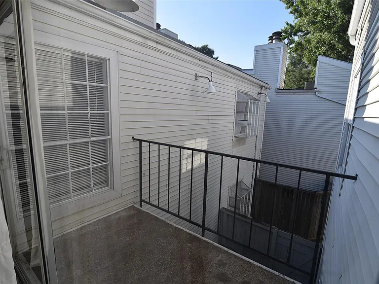 9809 Richmond Ave #E7 — Photo 13