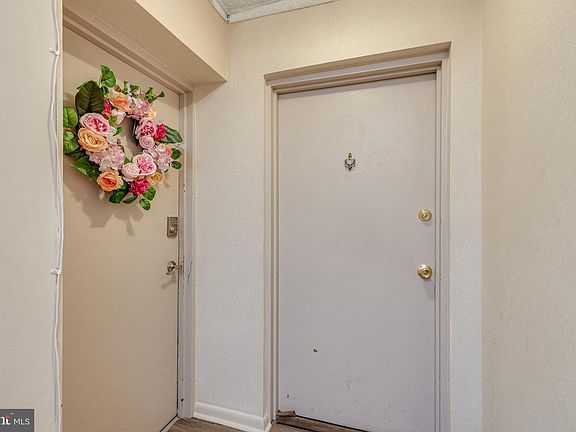 5th image of 400 Glendale Rd #D33