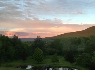 130 Valley View Dr, Bennington, VT 05201