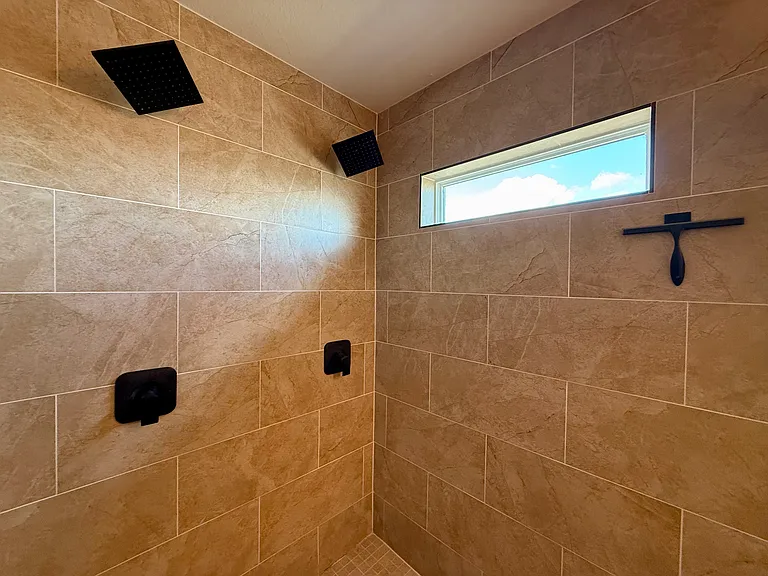 7033 Waldo Cir — Photo 14