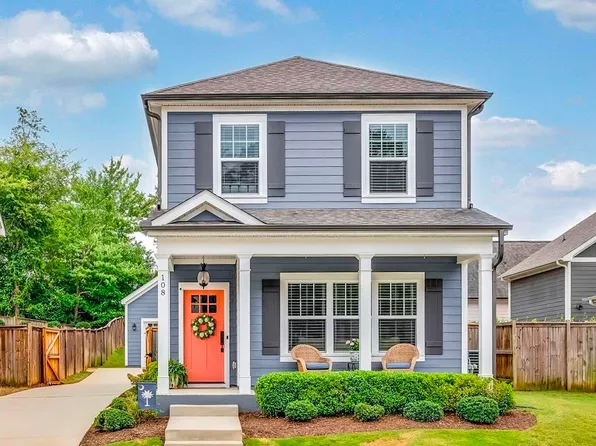 108 Greenridge Dr, Greenville, SC 29607