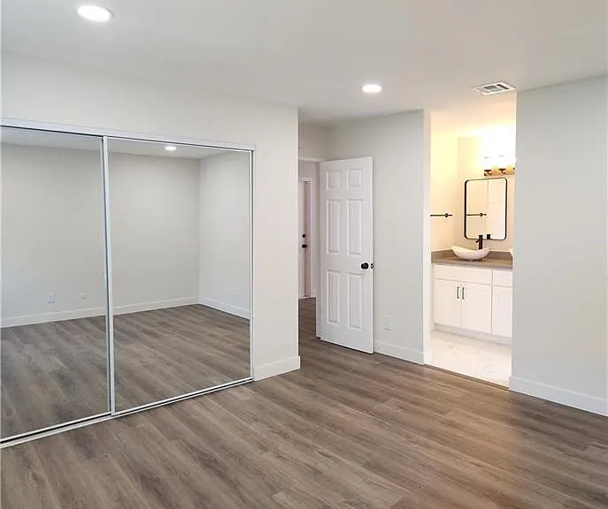 10160 Medallion Pl — Photo 11