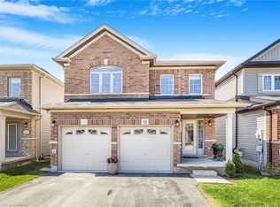 77 Avery Cres #18, Saint Catharines, ON L2P0E5