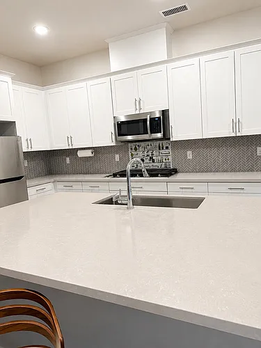 2592 E Embry Ln Photo 1
