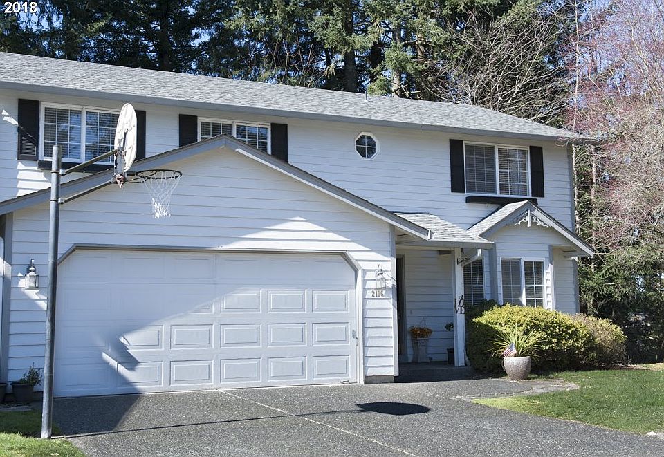 1st image of 2116 NE 151st Ct