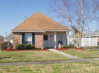 205 S Oleana Dr, Gonzales, LA 70737