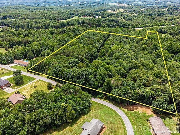 5th image of Alexander Acres Dr