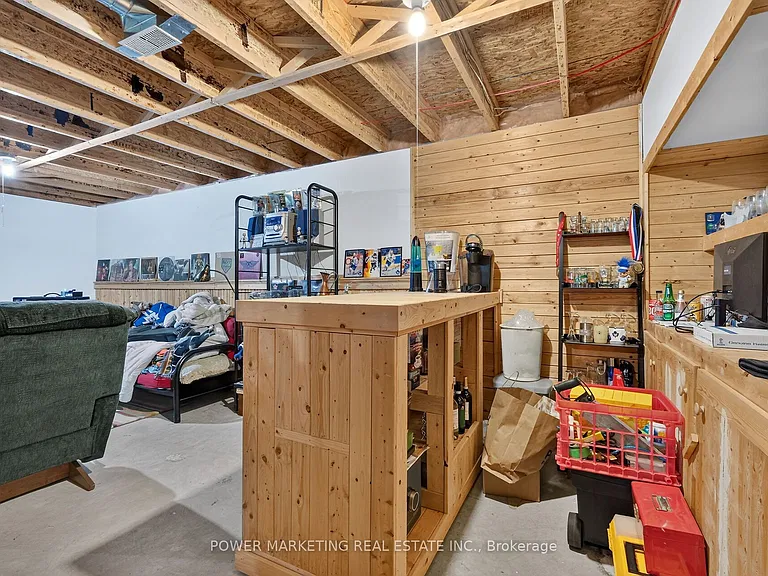 6886 Edgar Brault St — Photo 44