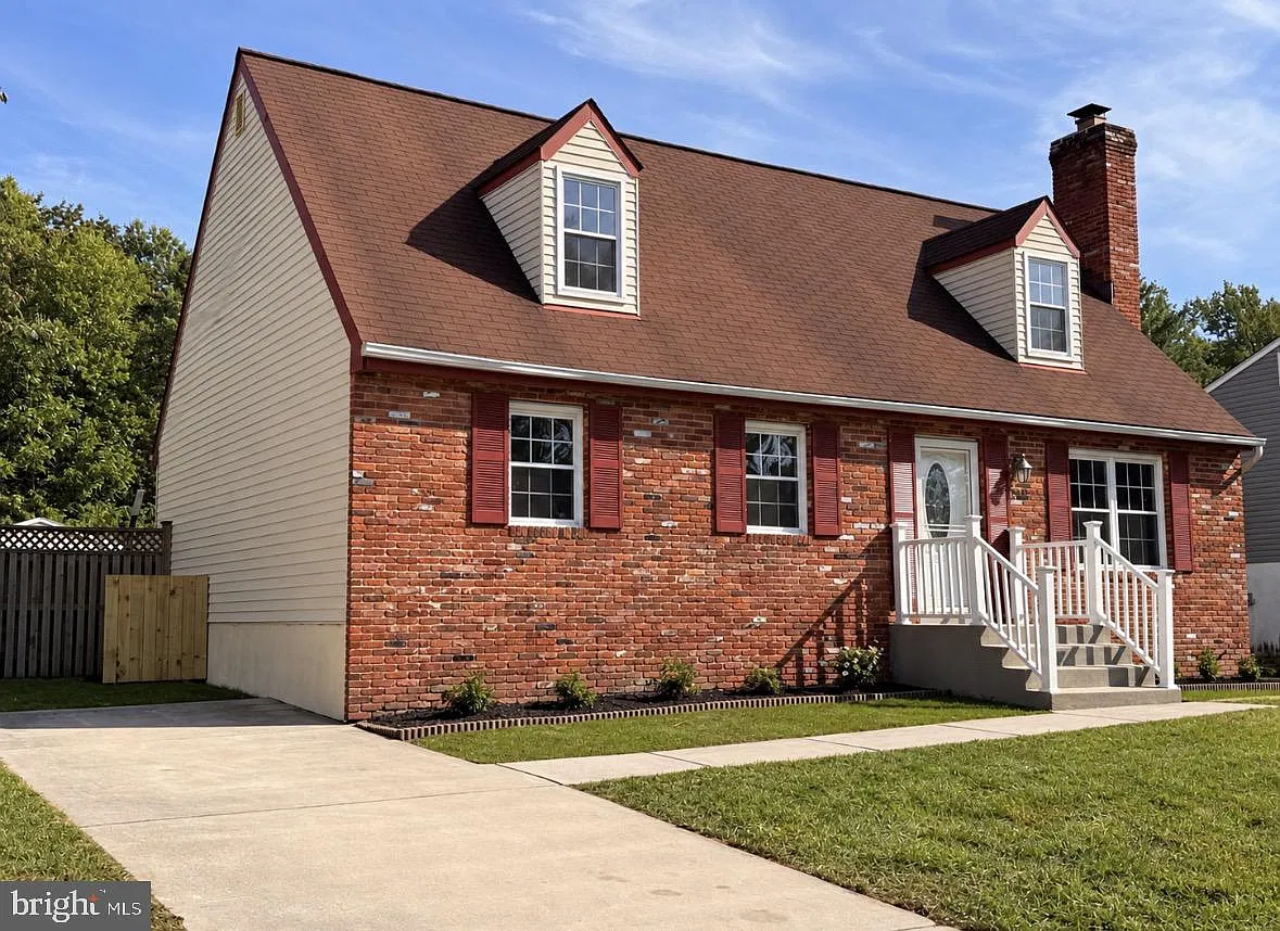 4 bed, 3.0 bath, 1860 sqft, $3,800 — Photo 1