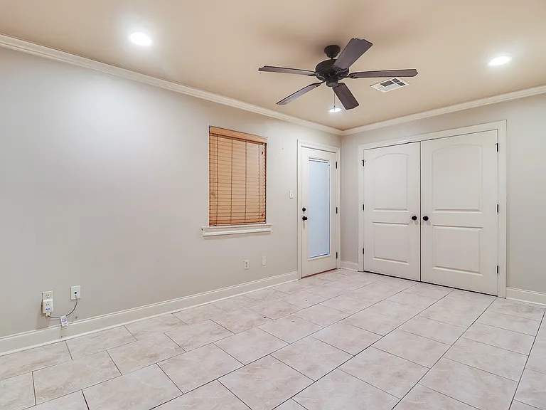 1607 W Saint Mary Blvd #1607 — Photo 9