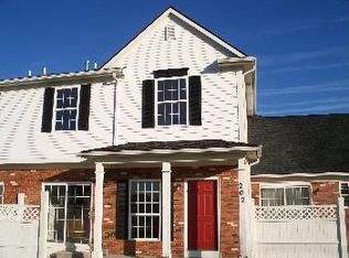 202 Riversedge Dr #6, Saline, MI 48176