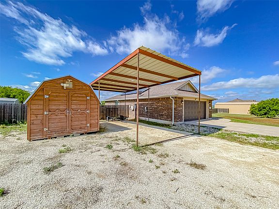 5th image of 235 Countryside Dr