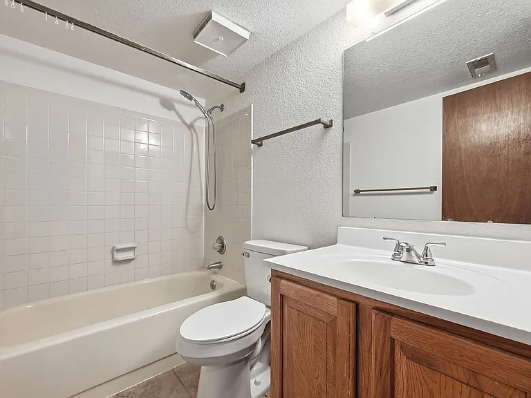 6170 Willow Ln — Photo 13