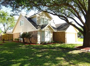 8030 Western Trail Dr, Houston, TX 77040