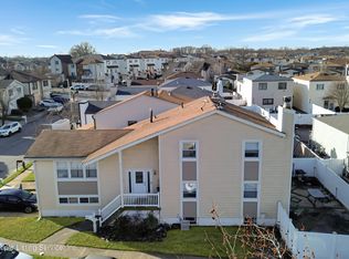 375 Green Valley Rd, Staten Island, NY 10312
