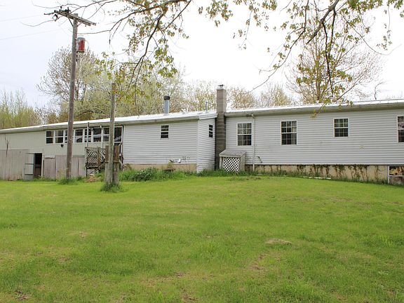 4th image of 236 43rd St