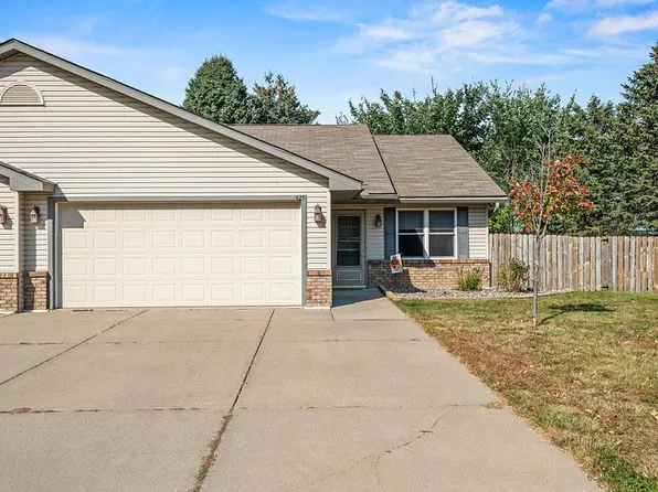 425 N 5th St, New Richmond, WI 54017