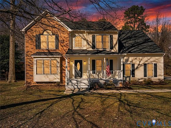 4th image of 4110 Oxbridge Rd