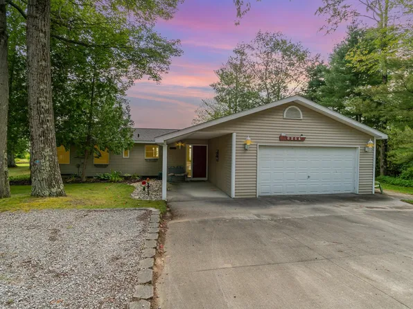 6254 Ridge Rd, Oscoda, MI 48750
