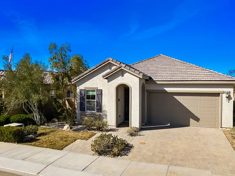 43001 Ascona Ln — Photo 28