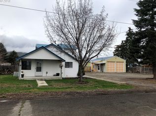 2455 18th St, Baker City, OR 97814