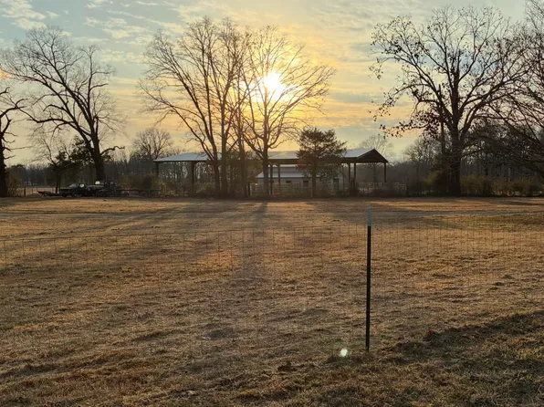 8423 Centennial Rd, Jacksonville, AR 72076