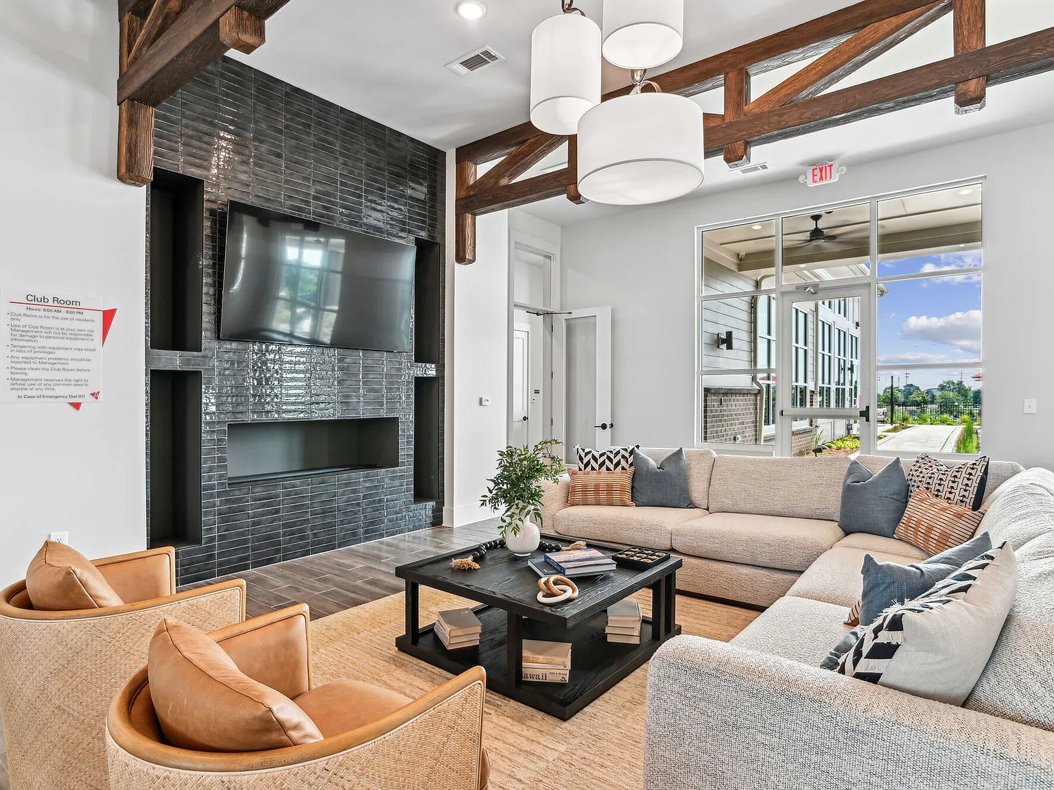 Accent Berkeley Place — Photo 3