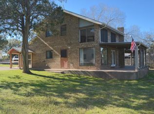196 Crowfoot Ln, Whitney, TX 76692