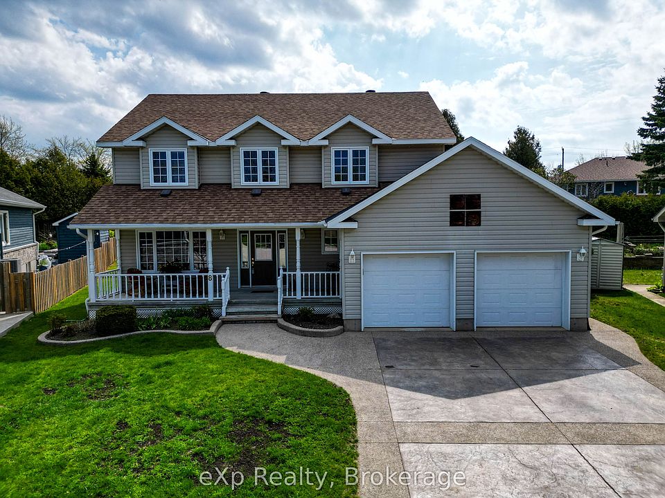 1st image of 8 Sandpiper Ct